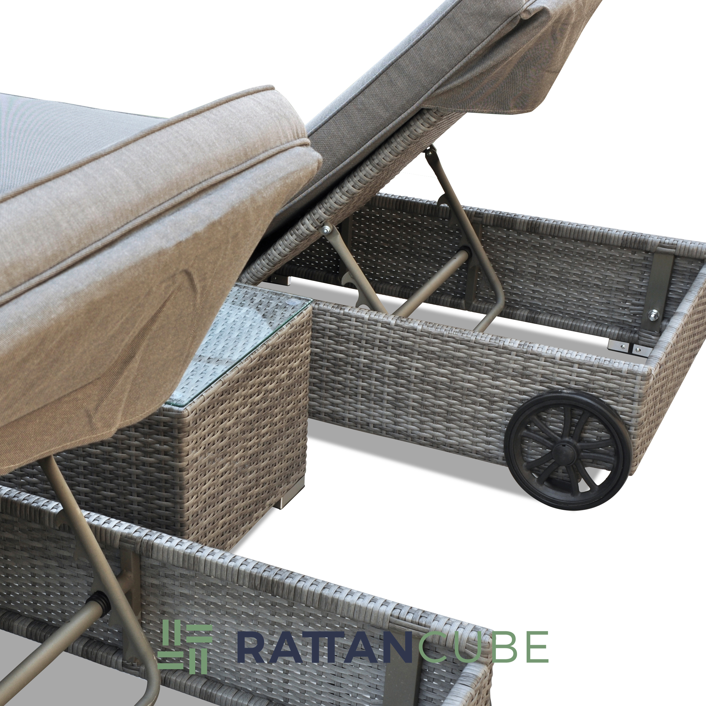 Brunswick Loungers - Image 8